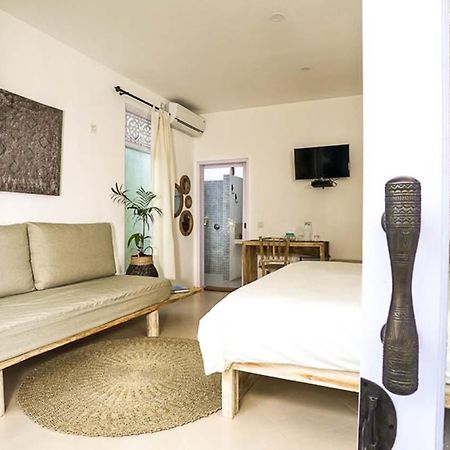 Mondo Surf Village Canggu Dış mekan fotoğraf